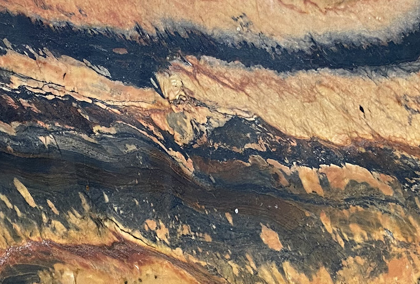 Naturstein Quarzite Miami rot