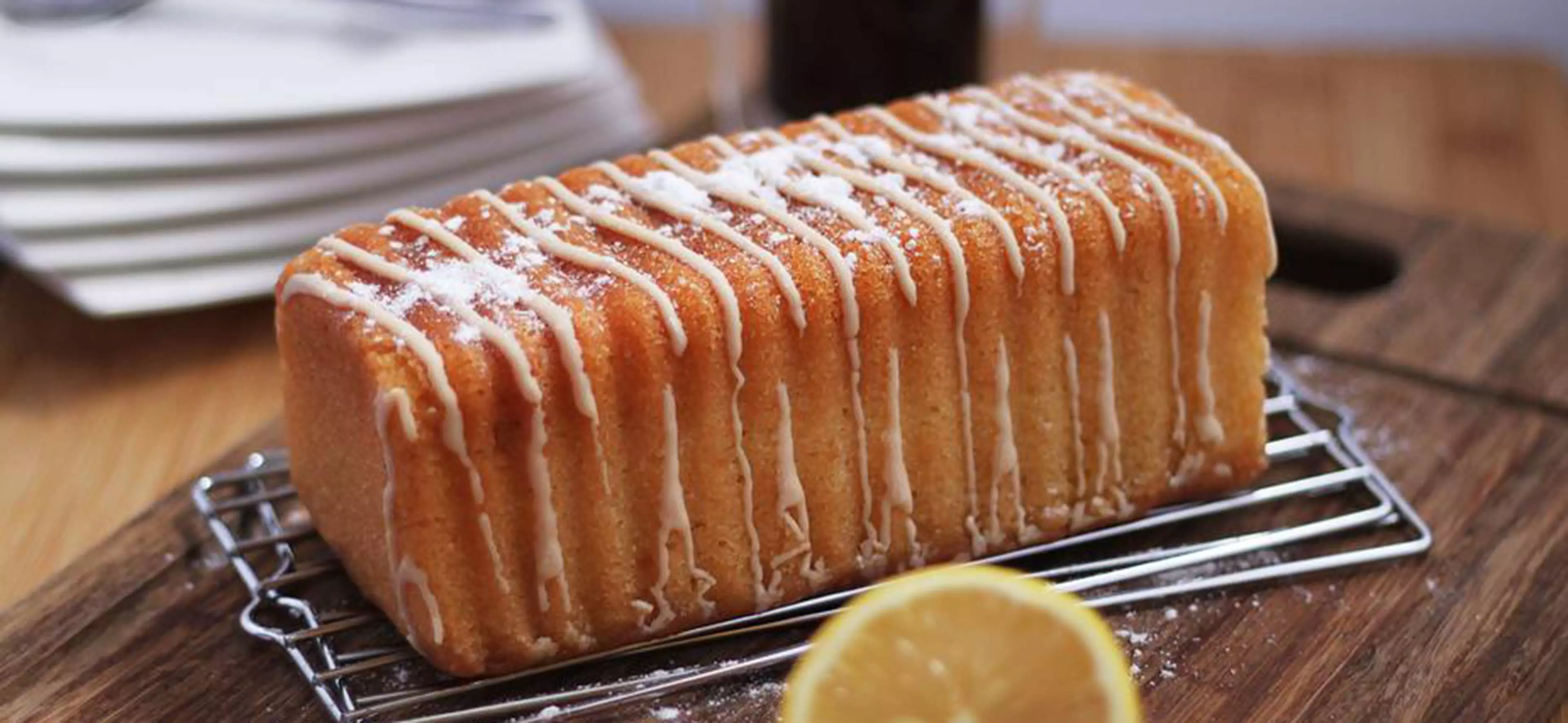 Marquardt Küchen: Mandelkuchen Mit Orangenlikörsauce