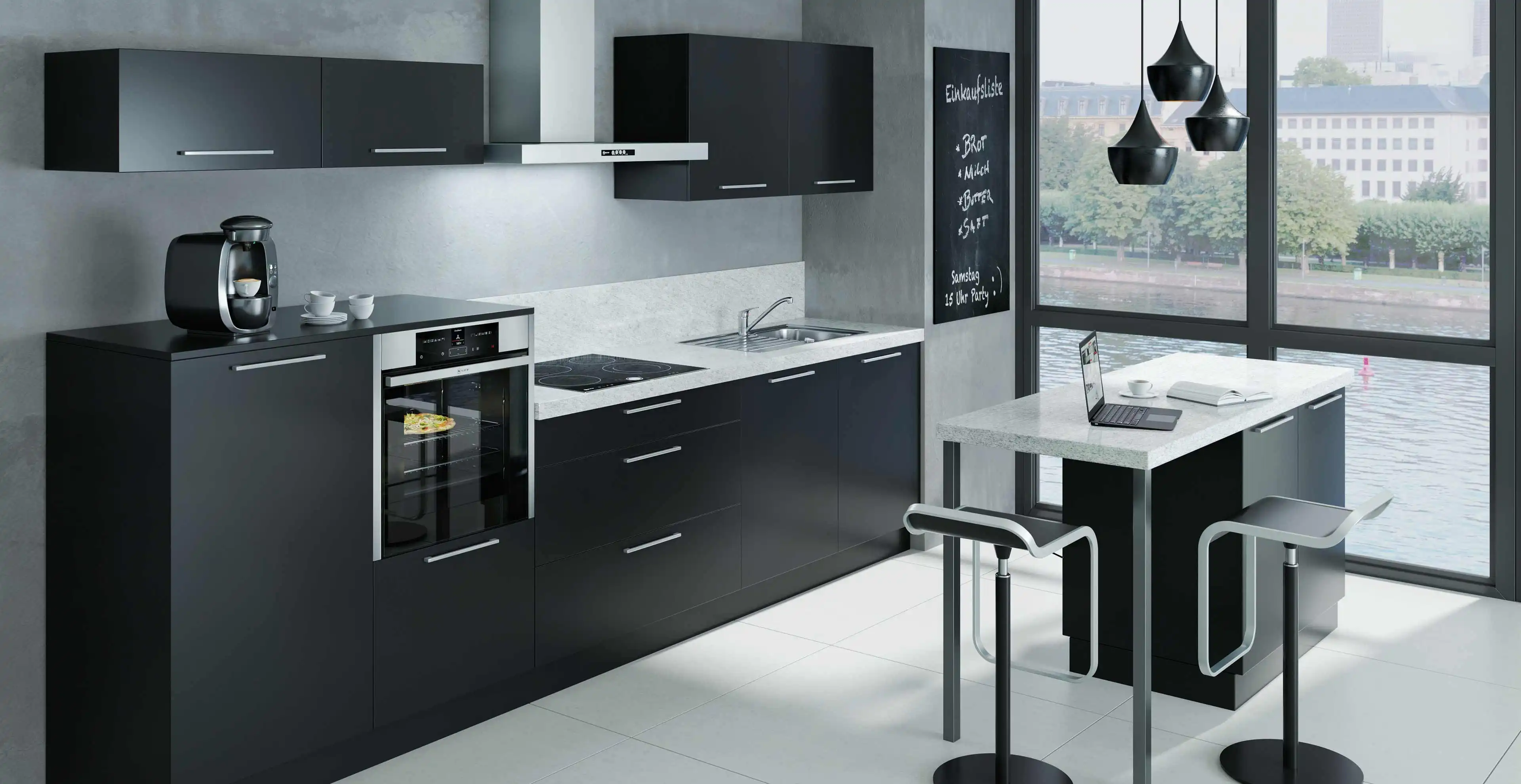 Schwarze Küchenzeile von Marquardt Küchen