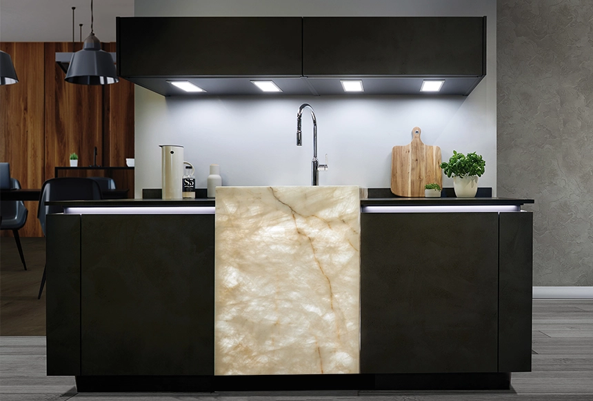 Küchentheke mit Beleuchtung