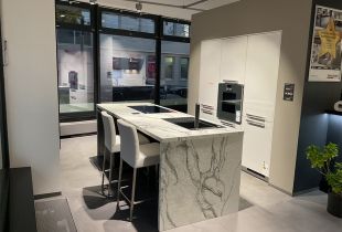 KAP10 Musterküche aus Küchenausstellung in Kassel