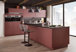 Marquardt Küchen: Moderne Kücheninsel In Rot Teaser
